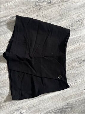 H&M Black Skort with Button Detail